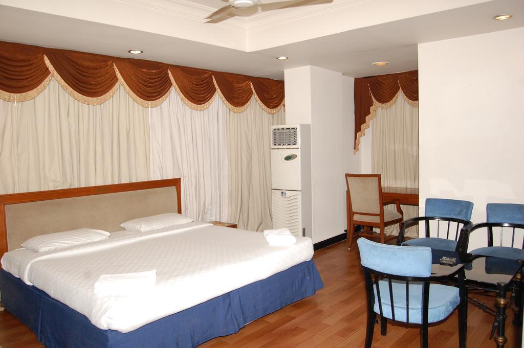 Hotel Sitara Residency Hyderabad Habitación foto
