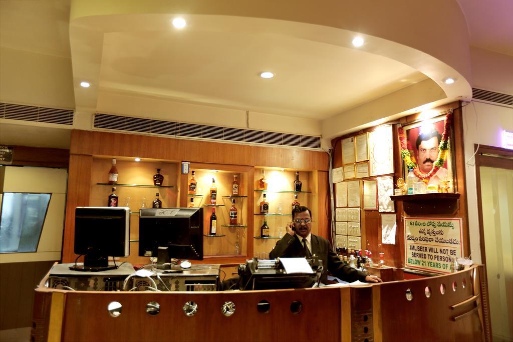 Hotel Sitara Residency Hyderabad Exterior foto